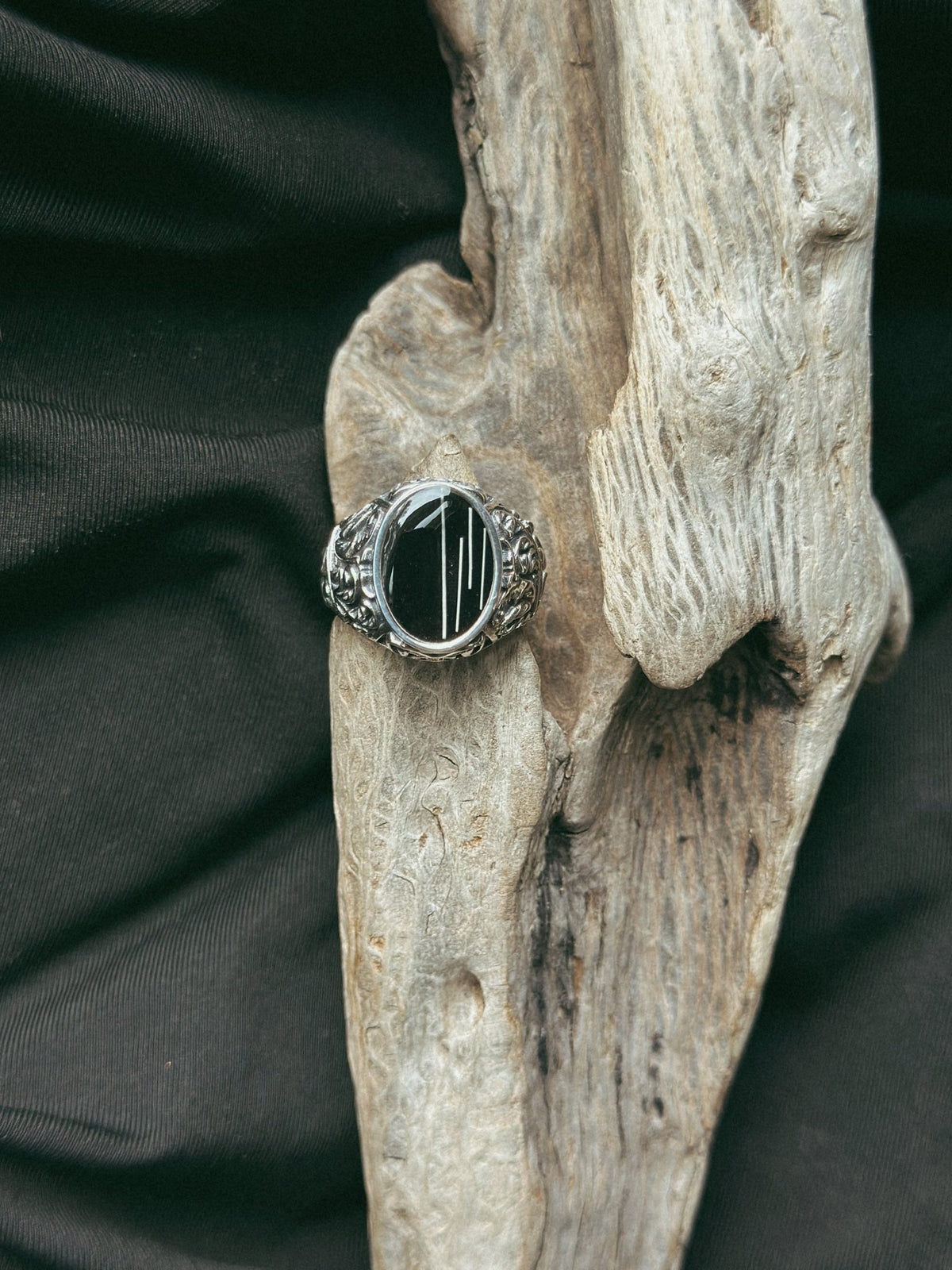 Briar Keepsake/Memorial Ring - Fallen Whiskers Jewelry