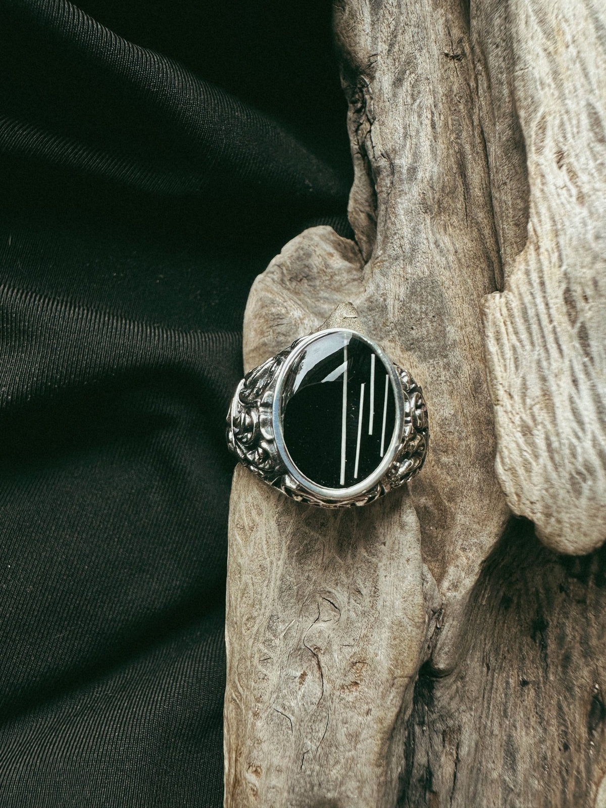 Briar Keepsake/Memorial Ring - Fallen Whiskers Jewelry