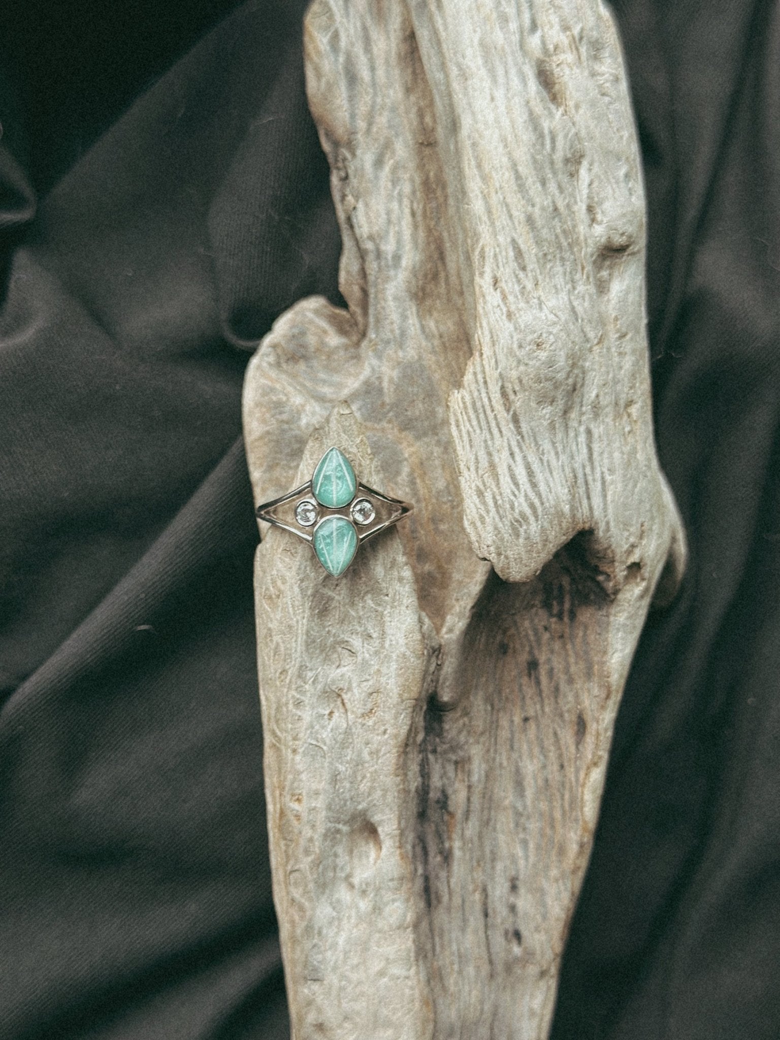Double Teardrop & Stone Pet Keepsake/Memorial Ring - Fallen Whiskers