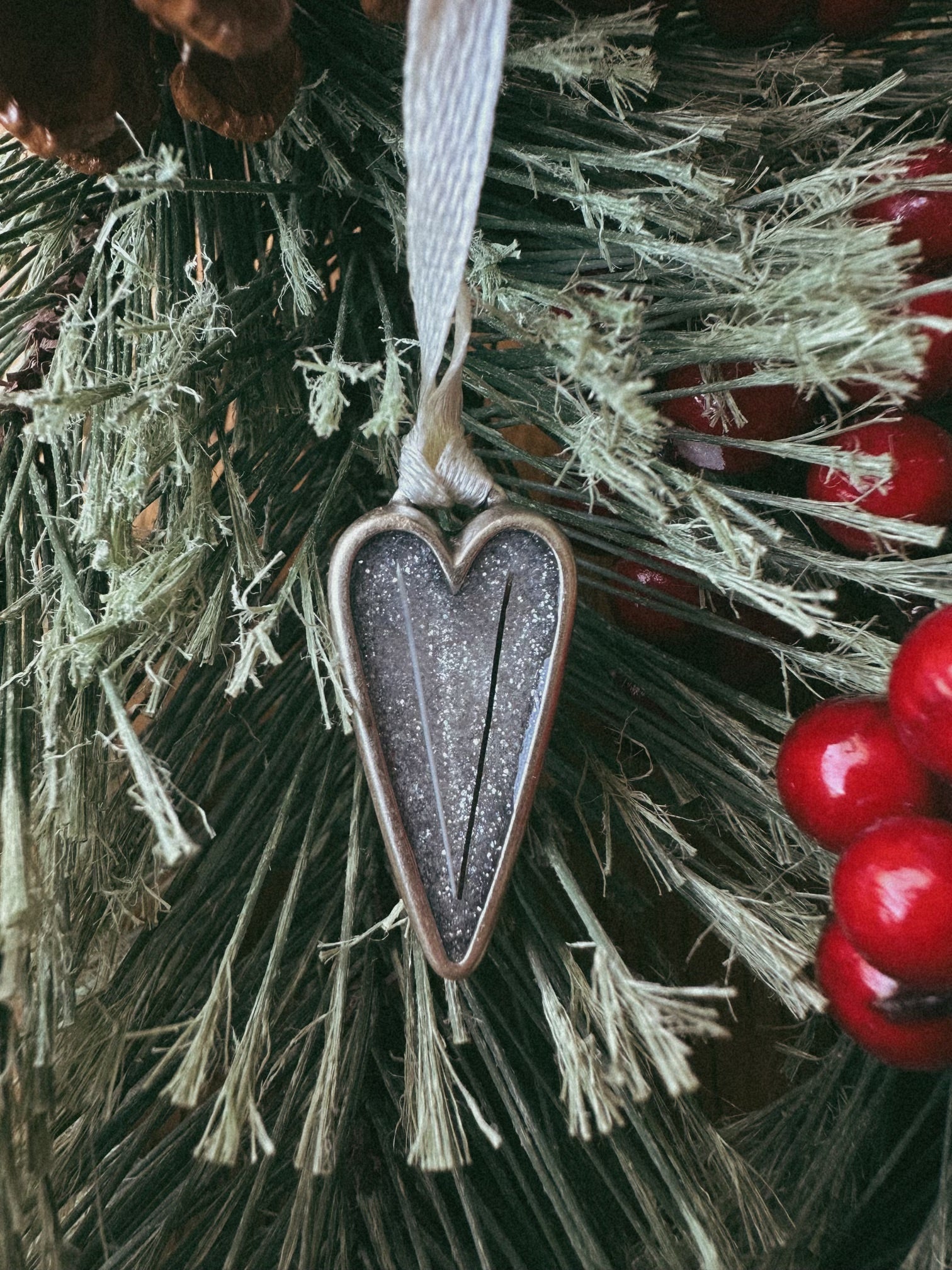 Fallen Whiskers Ornaments - Fallen Whiskers