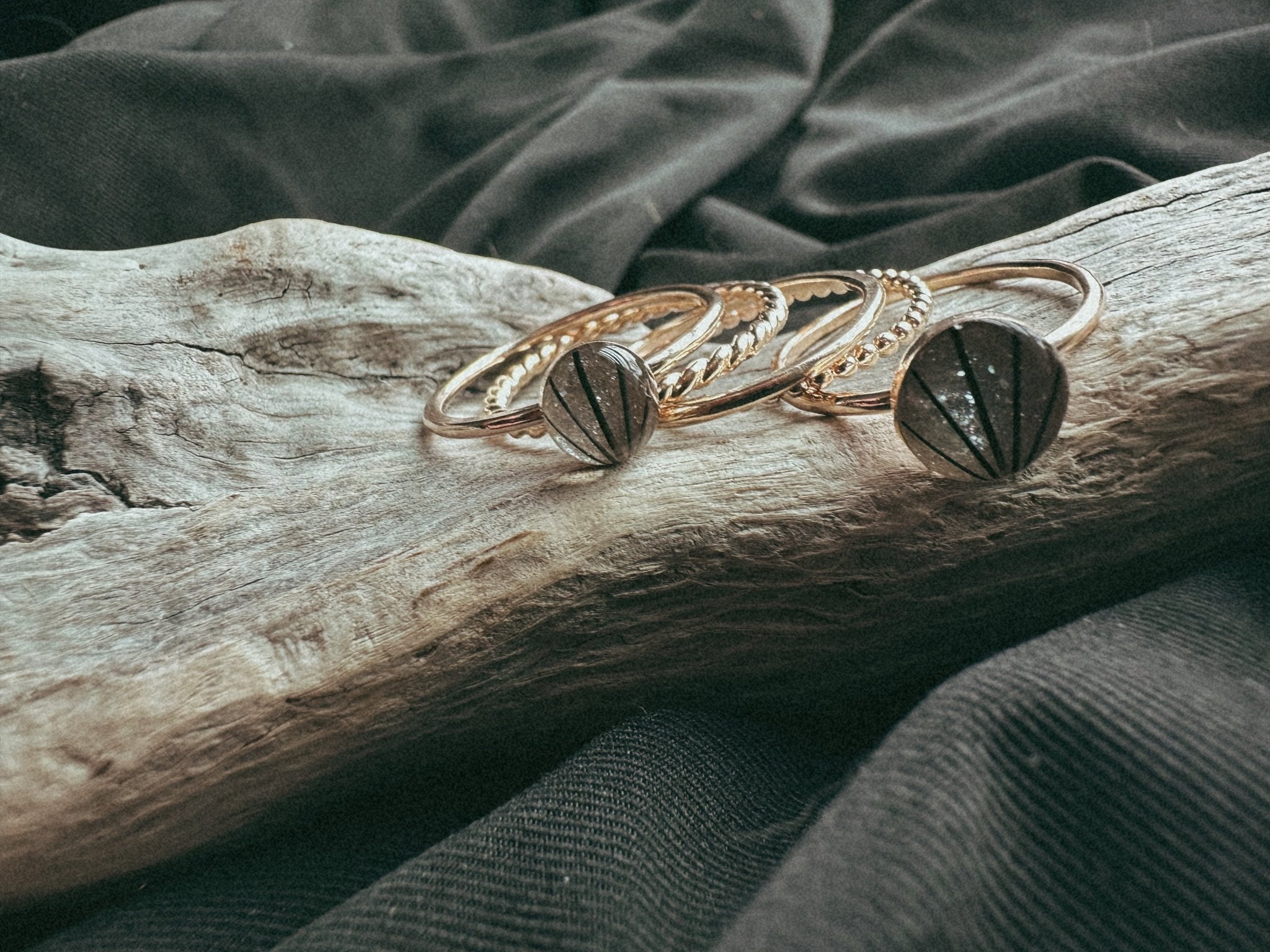 Gold Filled Whiskie Stacker Pet Keepsake/Memorial Ring - Fallen Whiskers