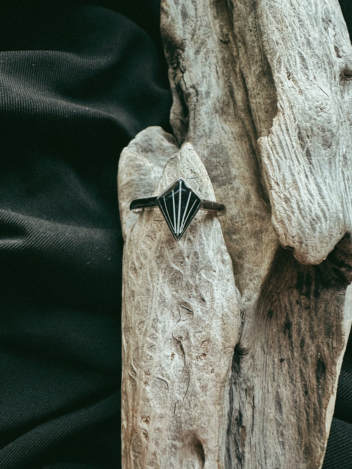Kite Keepsake/Memorial Ring - Fallen Whiskers Jewelry