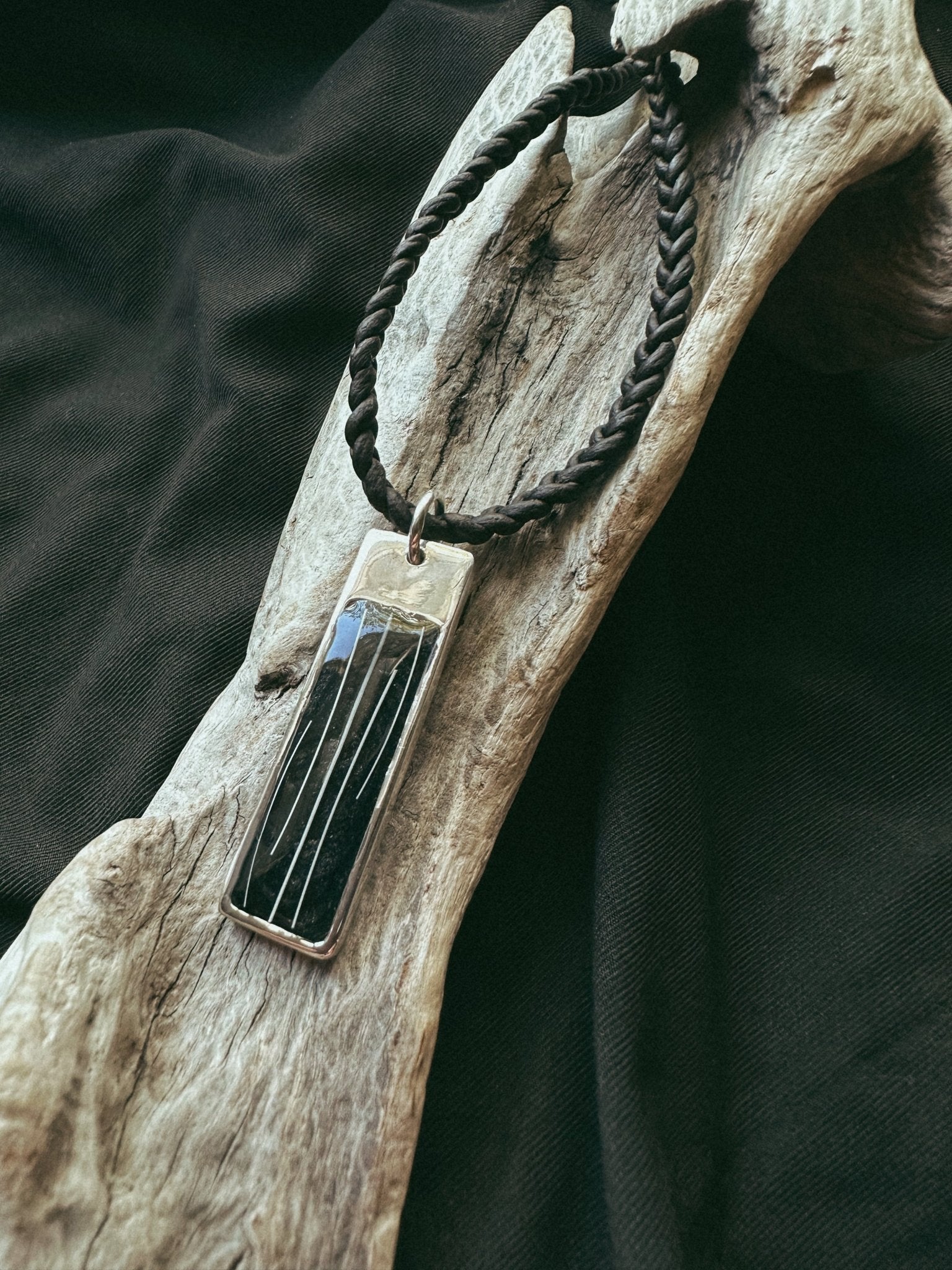 Oblong Bar Pet Keepsake/Memorial Pendant - Fallen Whiskers