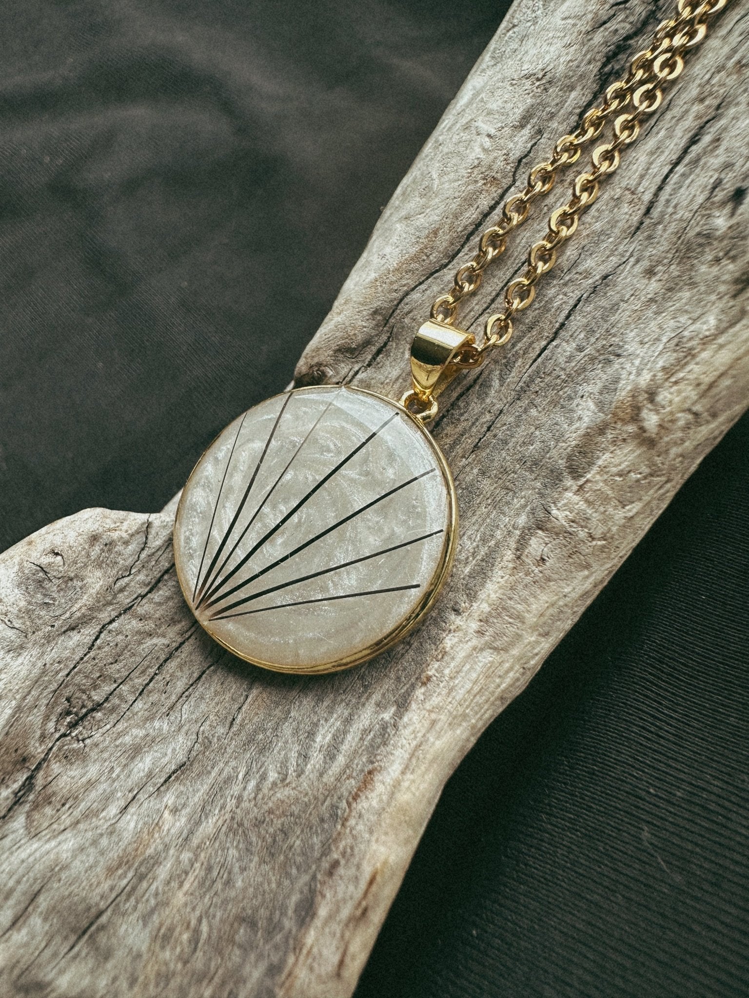 Round Sterling Silver Gold Plated Pet Keepsake/Memorial Pendant - Fallen Whiskers