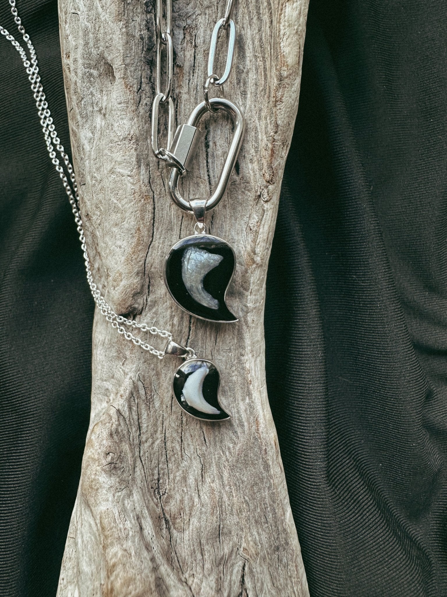Claw Sheath Pet Keepsake/Memorial Pendant - Fallen Whiskers