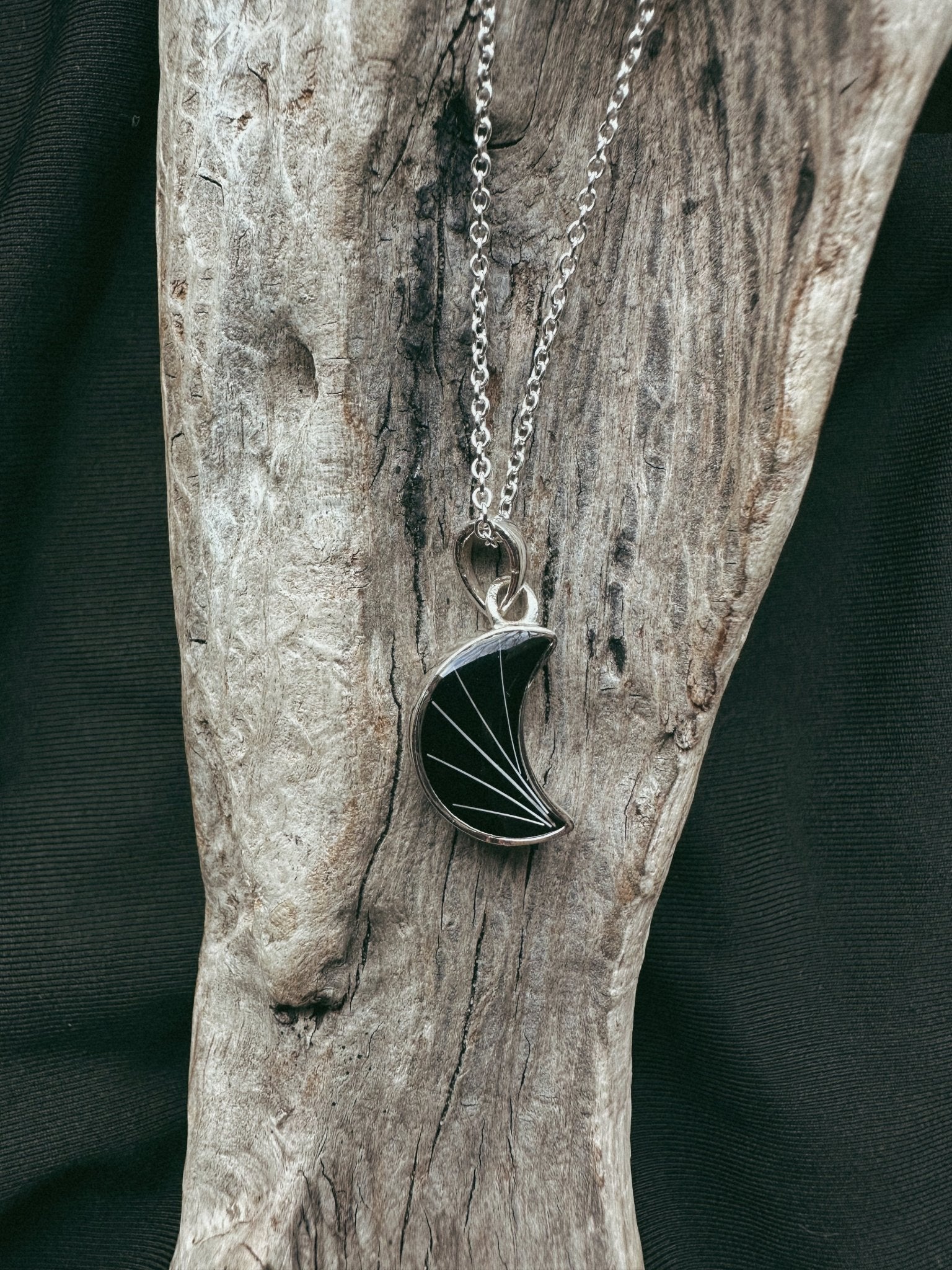 Crescent Moon Pet Keepsake/Memorial Pendant - Fallen Whiskers