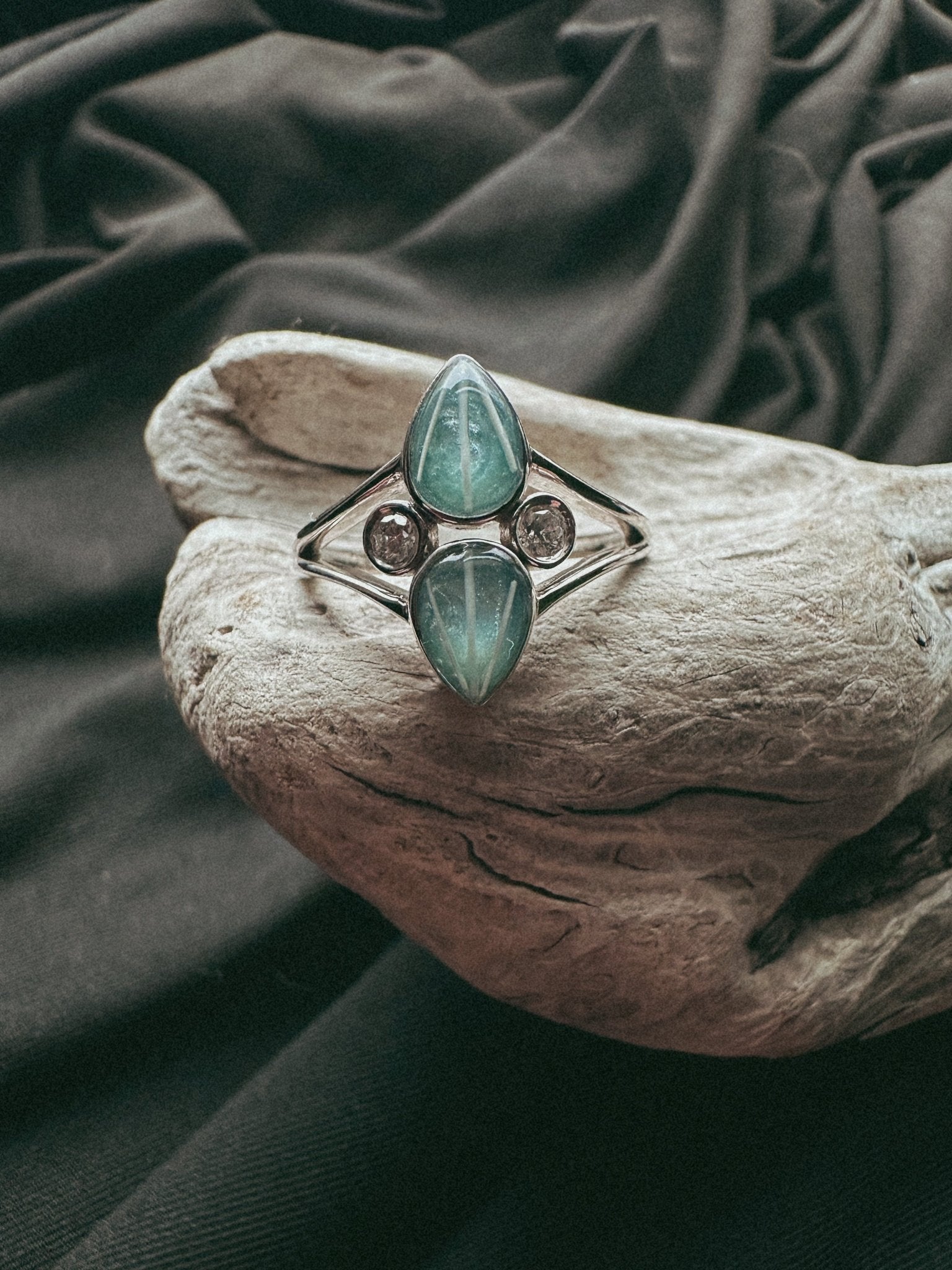 Double Teardrop & Stone Pet Keepsake/Memorial Ring - Fallen Whiskers