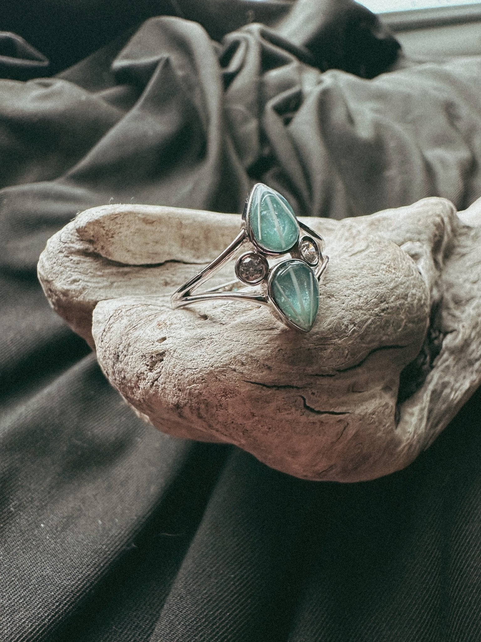 Double Teardrop & Stone Pet Keepsake/Memorial Ring - Fallen Whiskers