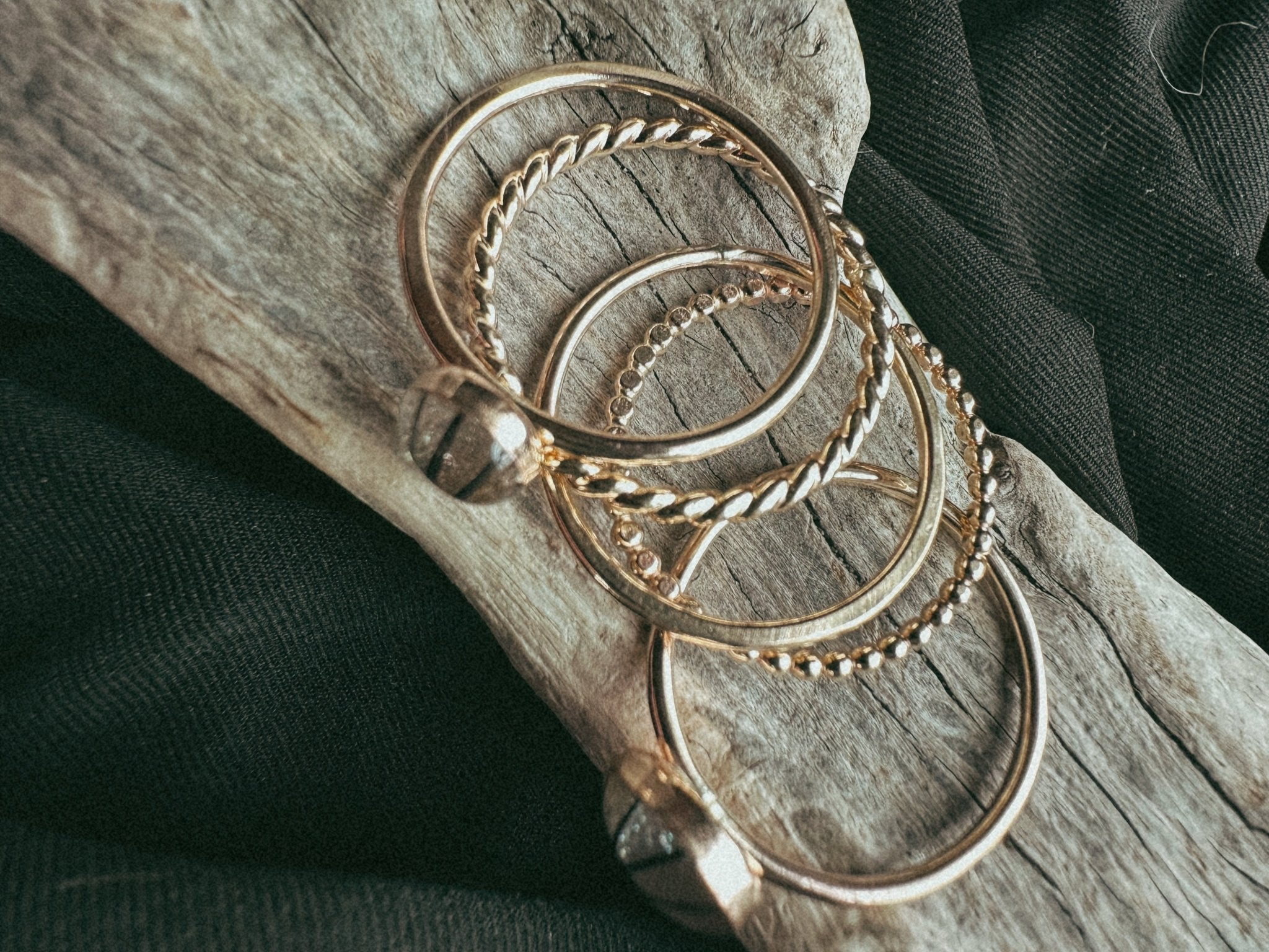Gold Filled Whiskie Stacker Pet Keepsake/Memorial Ring - Fallen Whiskers