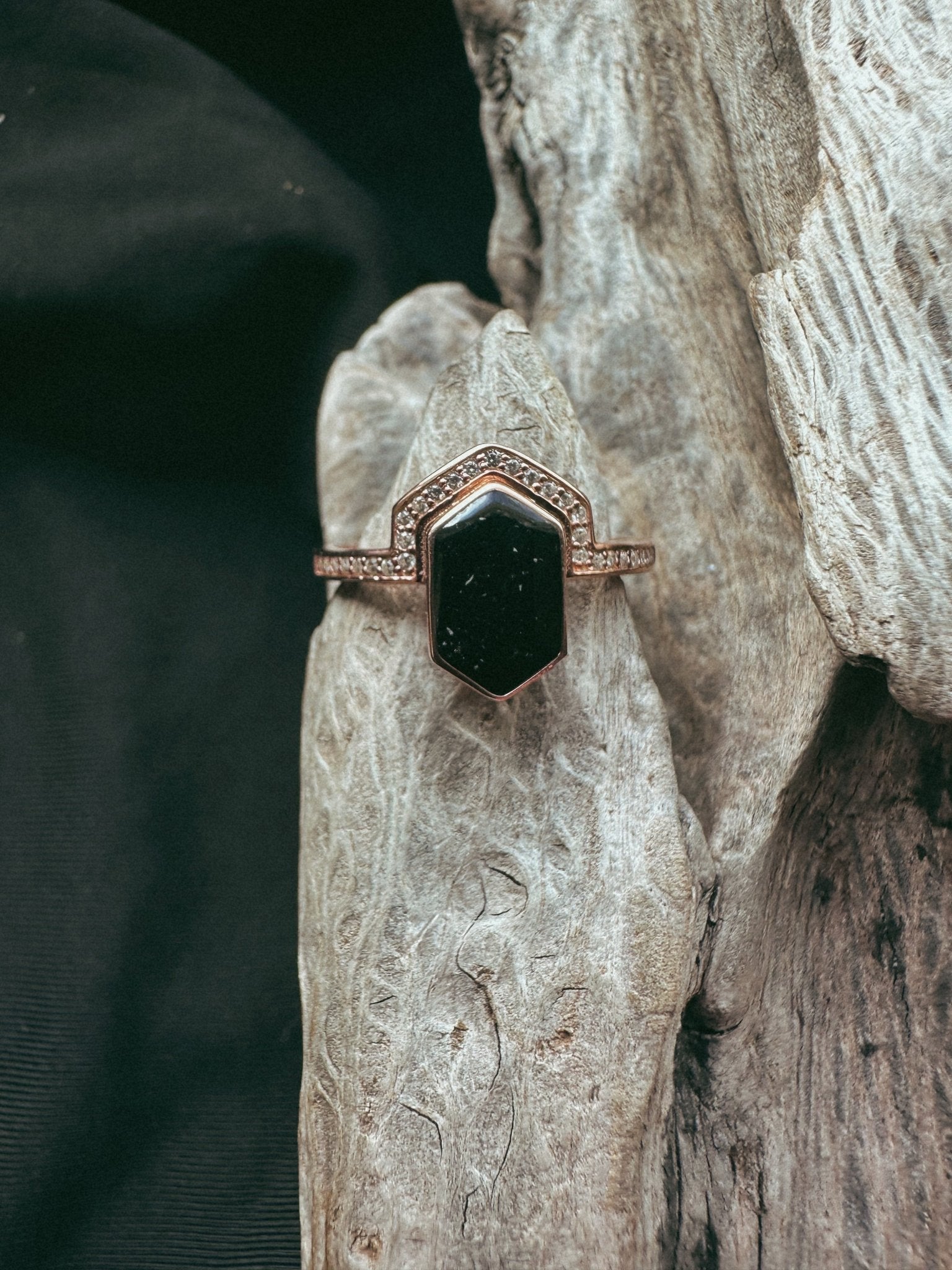 Hexagon & Stone Crown Pet Keepsake/Memorial Ring - Fallen Whiskers