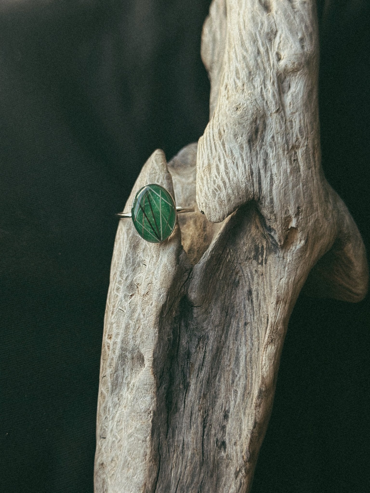 Oval Shaped Pet Keepsake/Memorial Ring - Fallen Whiskers