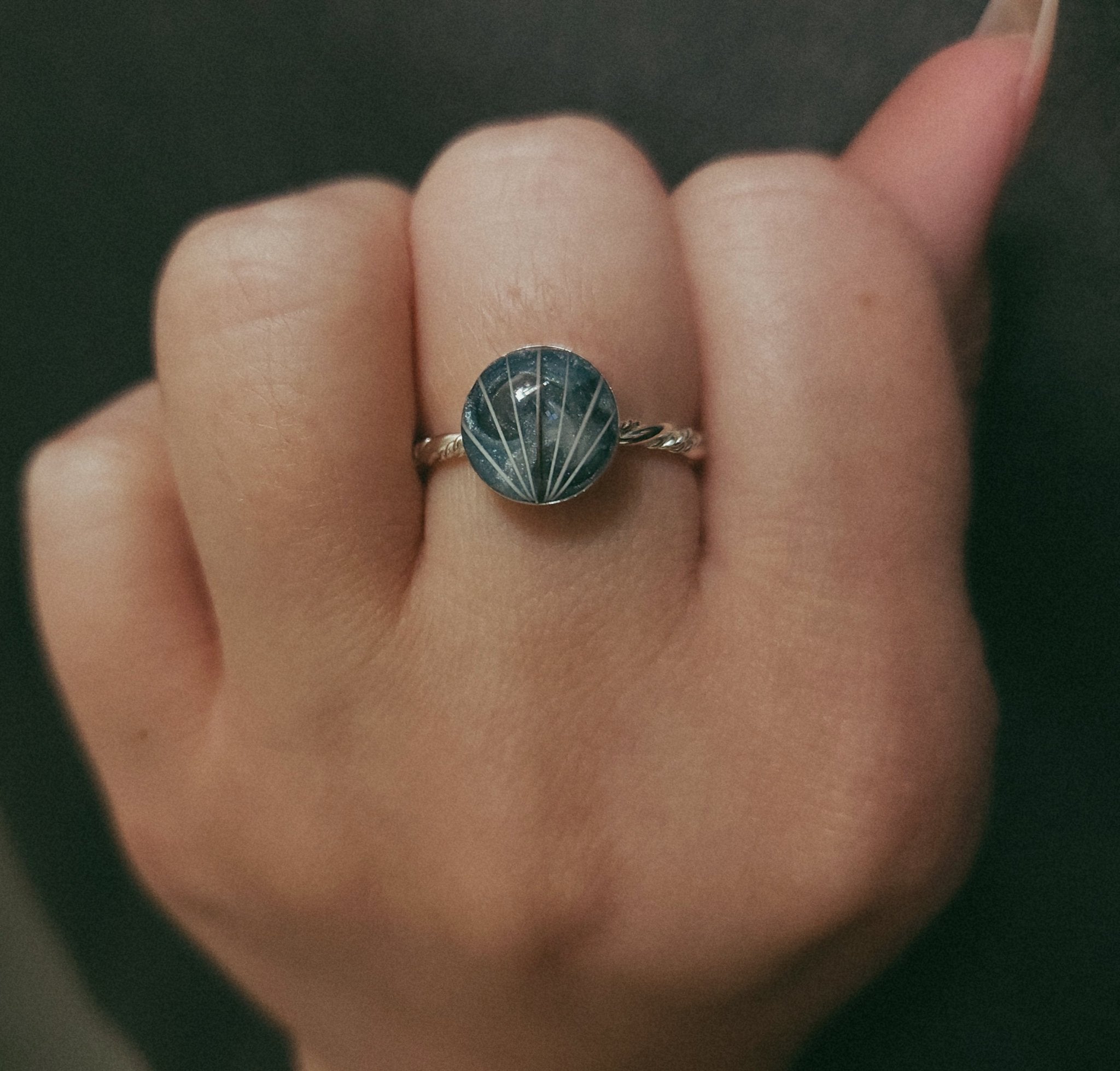 Round Shaped Pet Keepsake/Memorial Ring - Fallen Whiskers