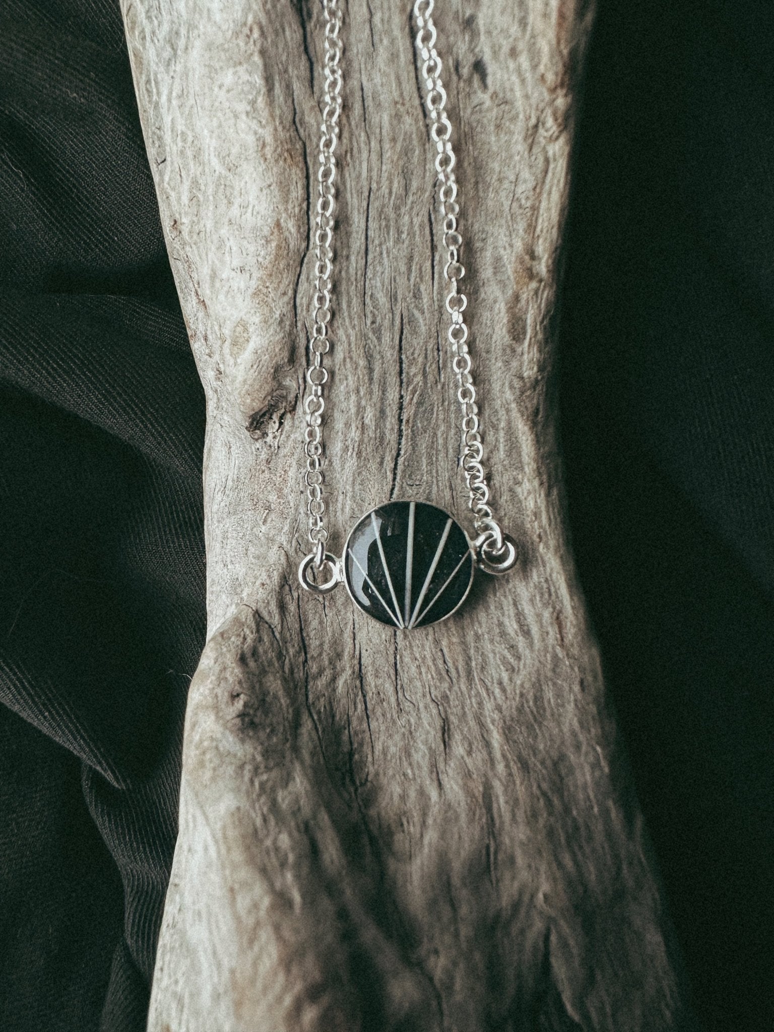 Whisker Sunburst Pet Keepsake/Memorial Bracelet - Fallen Whiskers